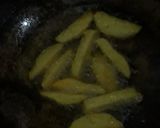 Foto langkah ke 3 dari resep Kentang goreng saos kurma.