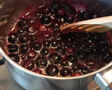 Foto del paso 7 de la receta: Bizcocho de yogur con salsa de arándanos