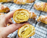Foto del paso 8 de la receta: Croissant hojaldrado relleno de crema de almendra