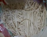 हक्का नूडल्स (झटपट बनने वाले स्टार्टर) रेसिपी चरण 1 फोटो