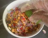 Foto langkah ke 4 dari resep Sambal Matah Tahu Tempe.