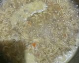 A picture of step 4 of Noodles with mutton stock.