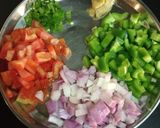 A picture of step 2 of Paneer bhurji.