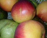 Hình bước làm 1 của món Salad Đào - Peach Salad