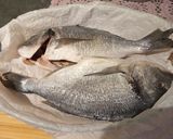 Φωτογραφία βήματος 1 της συνταγής 🐟τσιπούρες στη λαδόκολλα 🐟