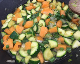 Foto del paso 5 de la receta: Salteado de tofu con arroz integral y verduras
