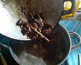 Foto langkah ke 5 dari resep Rawon (khas Jawa Timur).