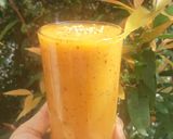 รูปขั้นตอนการทำที่ 2 ของ Papaya with Seeds Passion with Seeds Smoothie สมูทตี้ทั้งเมล็ด