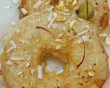 A picture of step 4 of Apple Jalebi/Apple Donut.