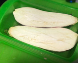 Foto del paso 5 de la receta: Berenjenas rellenas al microondas con Lékué