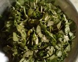 A picture of step 2 of Palak Qeema.