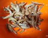 Foto langkah ke 3 dari resep Oseng Bunga Pepaya Teri.