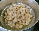 A picture of step 2 of Mung bean Curry.