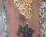 Foto del paso 1 de la receta: Galletitas de chocolate y nuez Sin azúcar, sin endulcorante y sin manteca