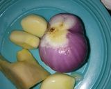 Foto langkah ke 2 dari resep Sop ceker ayam.