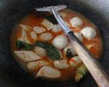 Foto langkah ke 4 dari resep Seblak otak-otak baso.