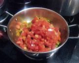 हिवाळा स्पेशल मिक्स भाजी (Winter Special Mix Bhaji Recipe In Marathi) रेसिपी स्टेप 3 फोटो 