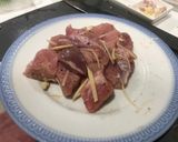 黑啤酒燉豬後腿肉（德國菜）的食譜步驟1照片