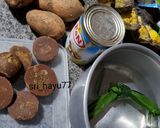 Foto langkah ke 1 dari resep Kolak ubi kuning pisang susu.