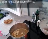 Foto del paso 6 de la receta Salteado tradicional de acelgas con champiñones al ajillo