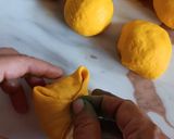 Foto langkah ke 7 dari resep Bakpao Ragout Labu Kuning.