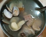 ~蒜頭蛤蠣雞湯~的食譜步驟3照片