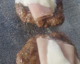 Foto del paso 5 de la receta: Paty casero con jamón y queso!!