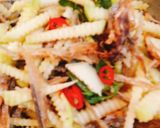 Hình bước làm 2 của món Gỏi xoài khô cá khoai