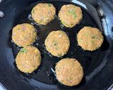 A picture of step 3 of Soya Aloo Tikki (Soya Potato Cutlet / Patty).