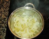 Foto del paso 1 de la receta: Salchichas frescas al vino