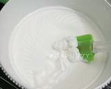 Foto langkah ke 4 dari resep CHIFFON TAPE SINGKONG KEJU metode santan dimasak dulu.