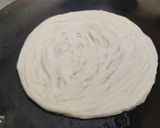 A picture of step 3 of Lachcha paratha.