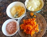 Foto del paso 1 de la receta: Sorrentinos rellenos de zapallo, cebolla caramelizada