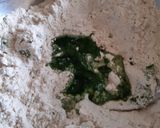 A picture of step 3 of Palak Puri.