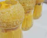 A picture of step 3 of Aamras puchka.