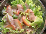 Salad simple hasil panen kebun sendiri