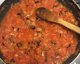 Foto del paso 2 de la receta: Salsa de tomate con atún