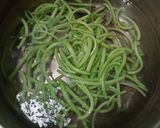 Foto langkah ke 1 dari resep Oseng Batang Bayam.