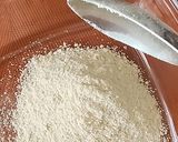 A picture of step 3 of Oats Carrot Idli.