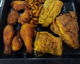 عکس مرحله 1 از دستور مرغ و ماهی و میگو سوخاری👋🏻