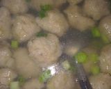 Foto langkah ke 6 dari resep Kuah bakso simple.