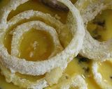 Foto langkah ke 5 dari resep Kriuk Onion Ring.