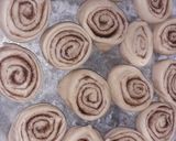 A picture of step 6 of Cinnamon rolls 2.