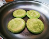 Foto del paso 4 de la receta: Arepitas de Espinacas con Queso