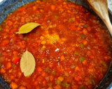 Foto del paso 6 de la receta: Escalopines de ternera en salsa de pimientos y tomate