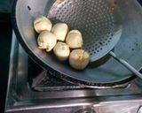 ફેમસ હલ્દીરામની ડ્રાય કચોરી(famous haldiram ni dry kachori) રેસીપી સ્ટેપ27ફોટો