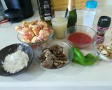 Foto del paso 1 de la receta: Alas de pollo en salsa con setas