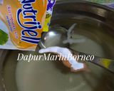 Foto langkah ke 2 dari resep 375. Puding Jelly Mangga bentuk bunga.