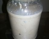 A picture of step 1 of Overnight oats with tropical fruits.