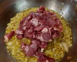 A picture of step 2 of Achaari Keema Matar (mutton).